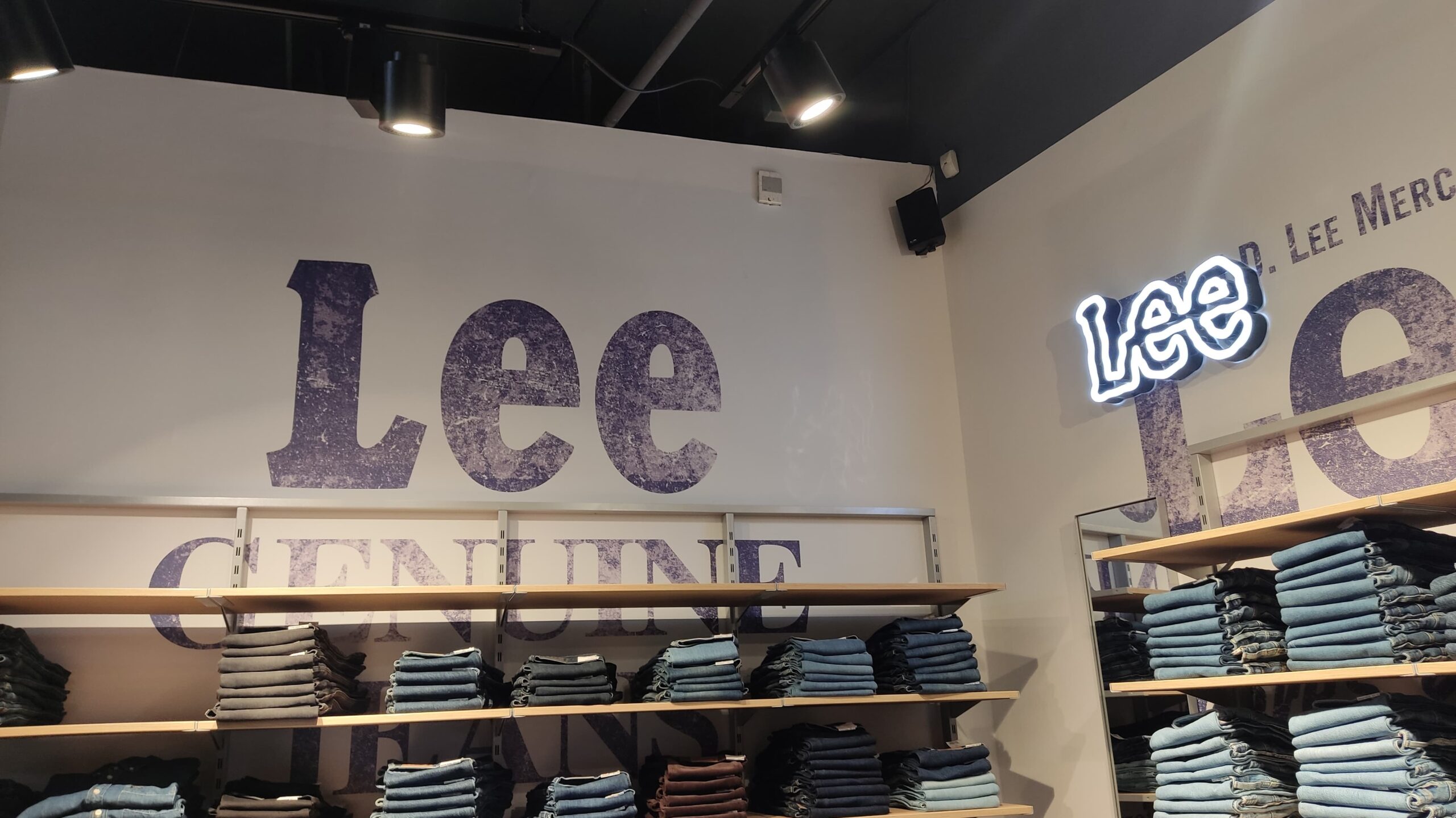 03cdc680-5bee-4676-b6c2-9f7f56875f65