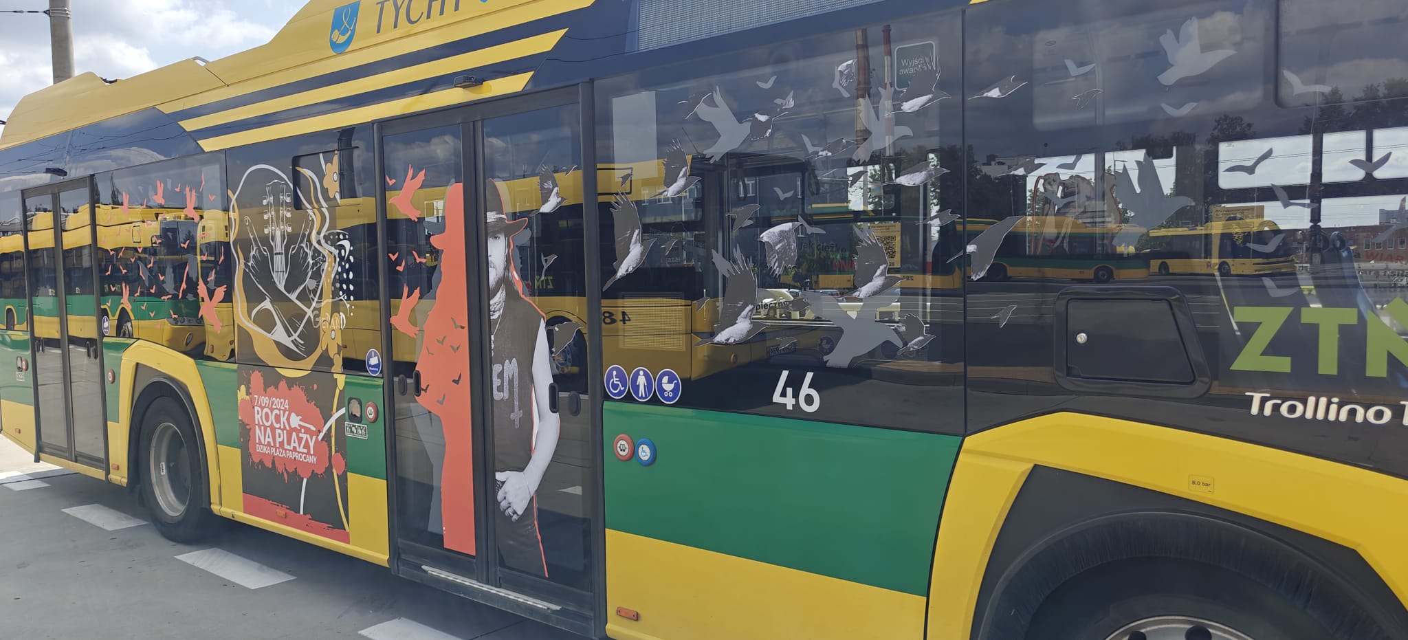 198cbb1b-aadc-45df-9dca-f3a075fc14ee