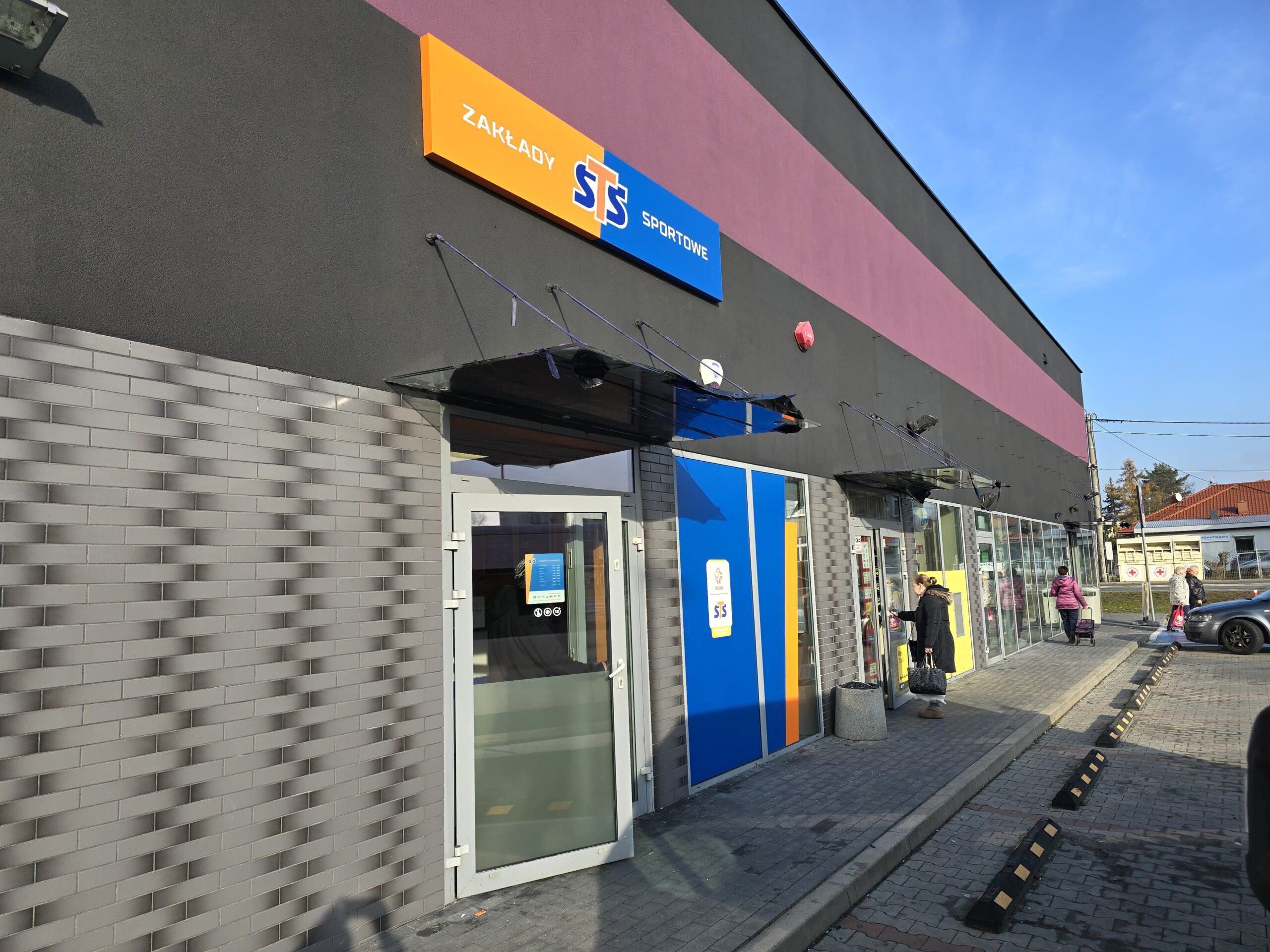 1e0b4b25-f17b-4d24-bc0d-7ace6fd5bdba