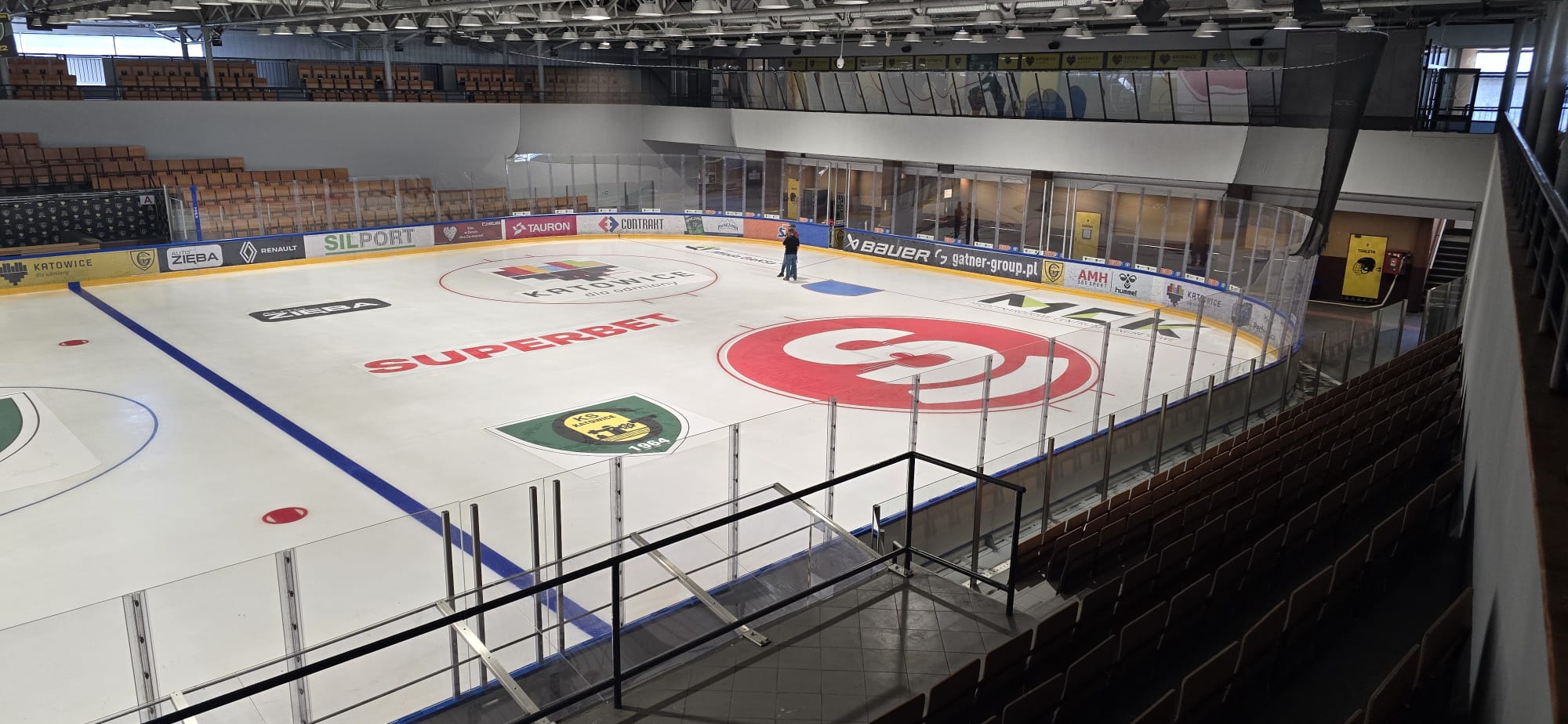 26c7744f-7758-4c35-9e3f-296276043a6e