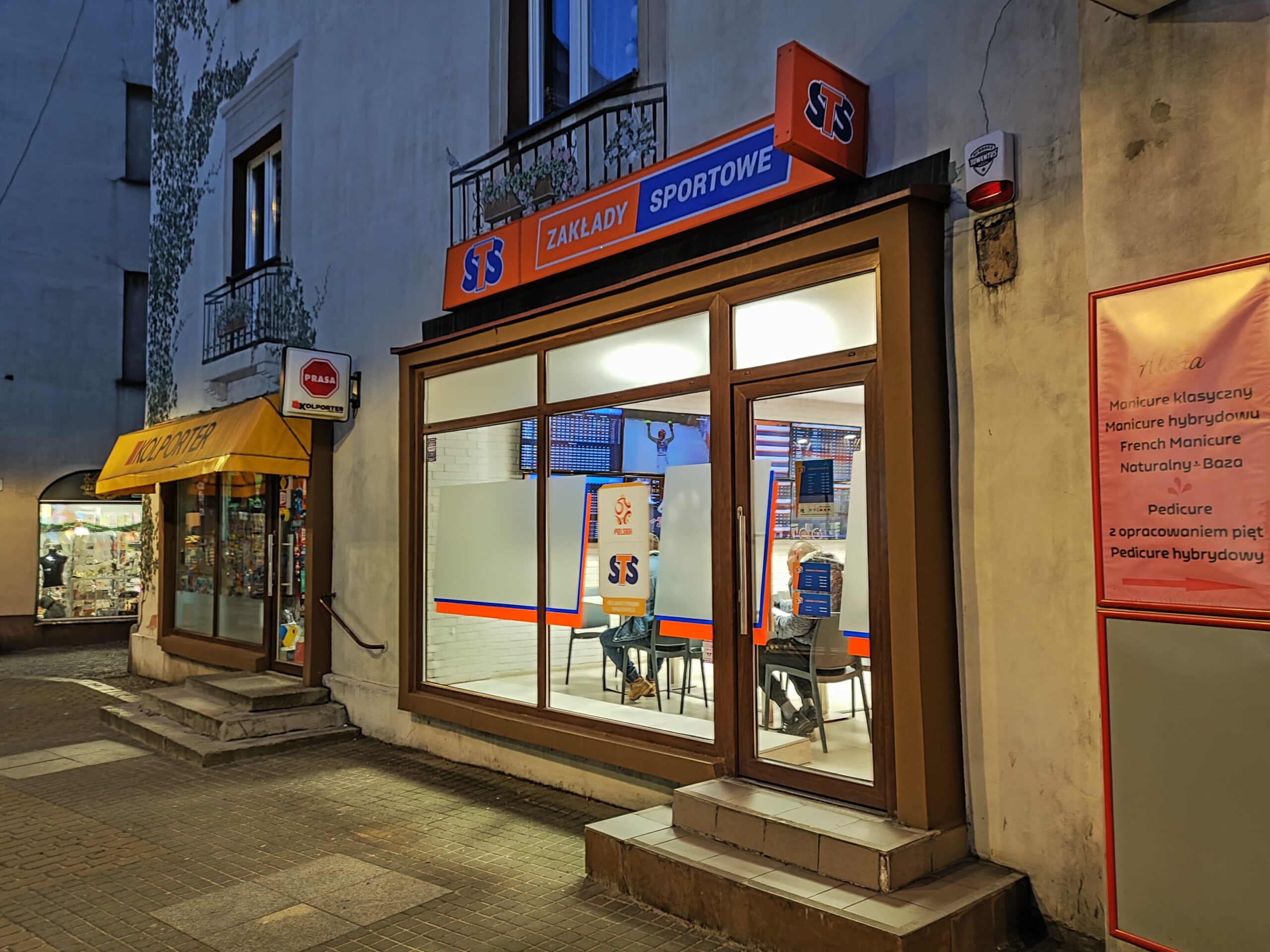 28fc5638-7560-4f64-97c1-228c32869a85