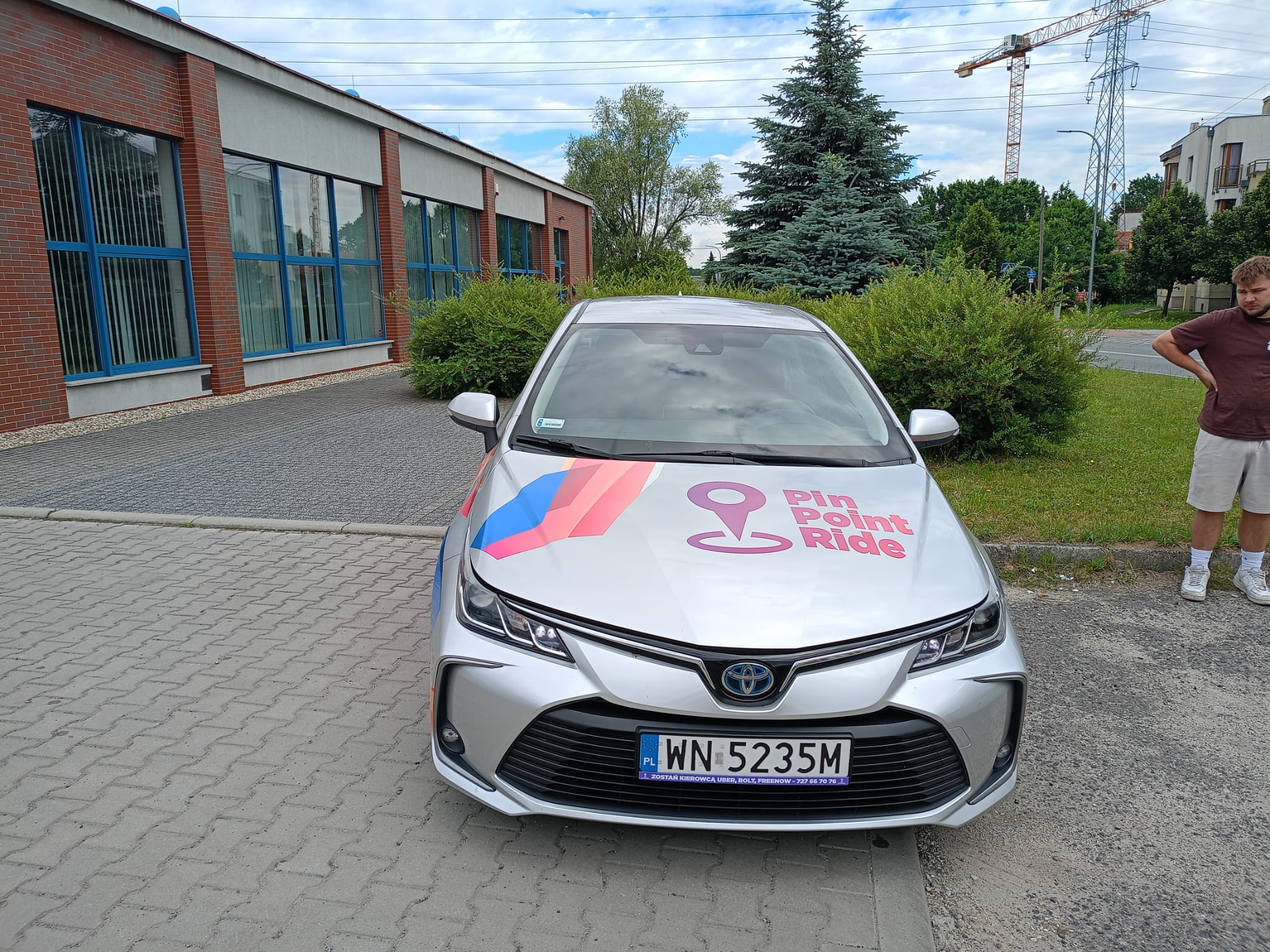 30886340-f520-4ff3-980d-12f693161747