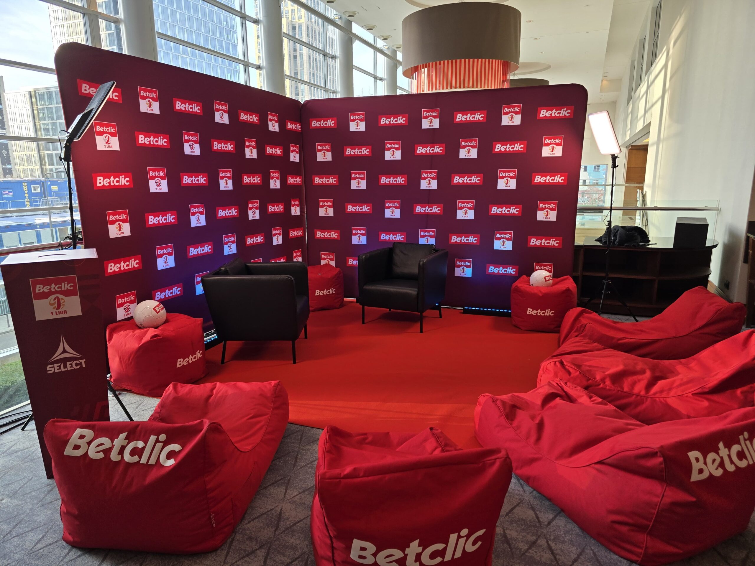 317657bb-c397-491e-8160-a9b1c9c89bc9