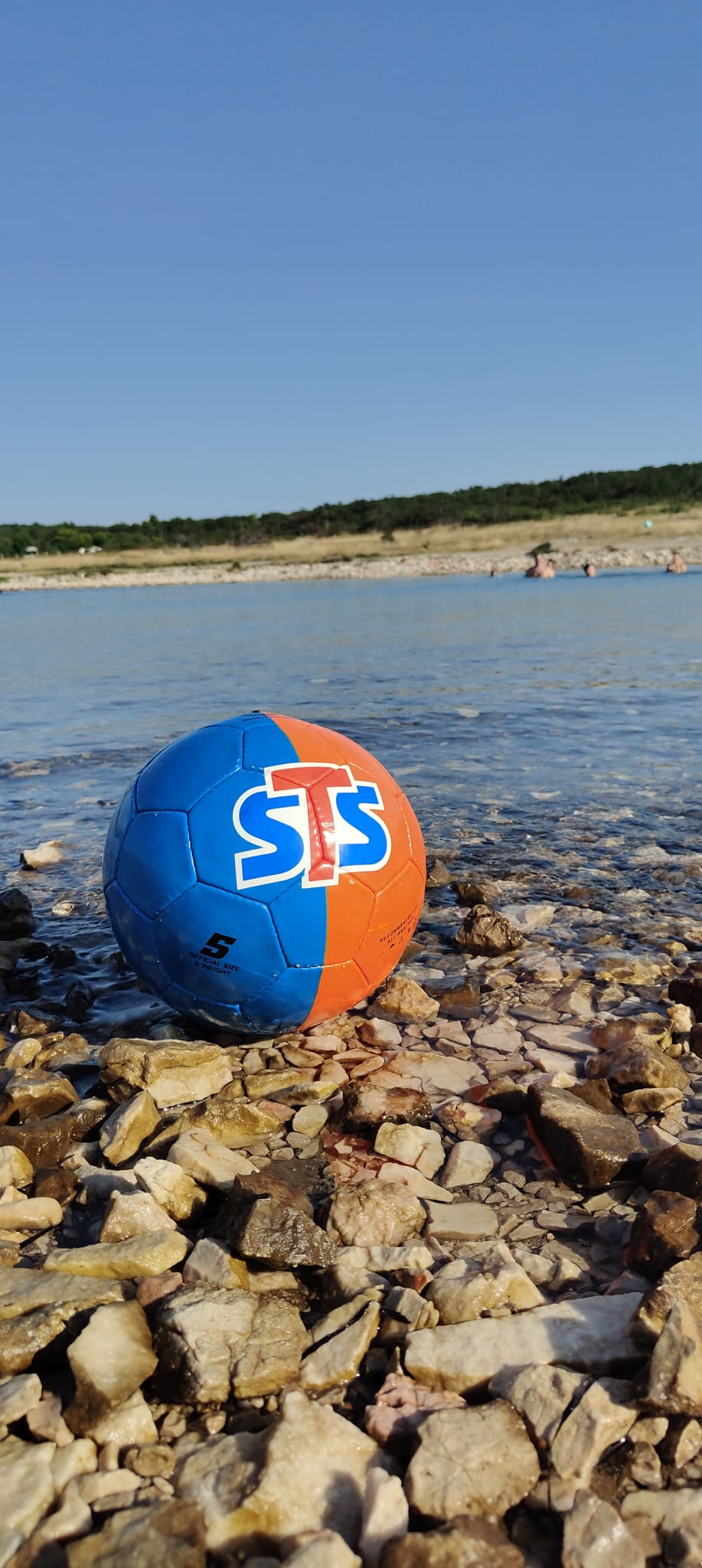 32e306c7-e11e-49b6-88e8-2b7d1ed0a3da