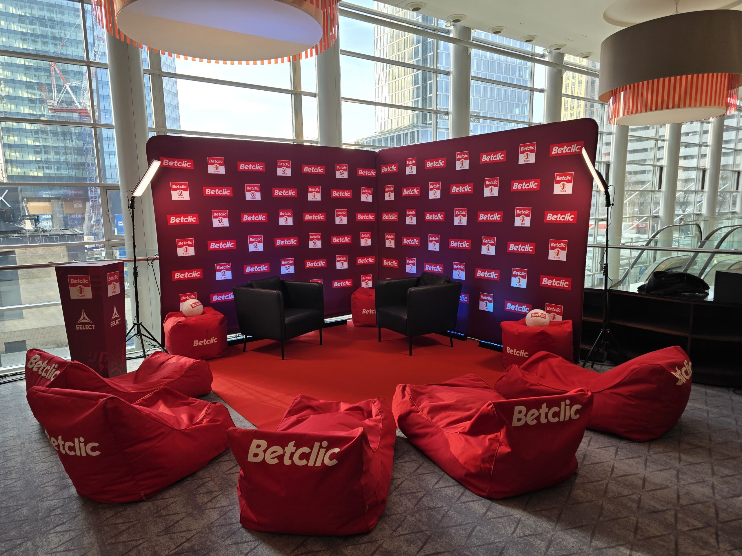 48fe5865-8f0d-4ee3-8178-b1f15b8cd378