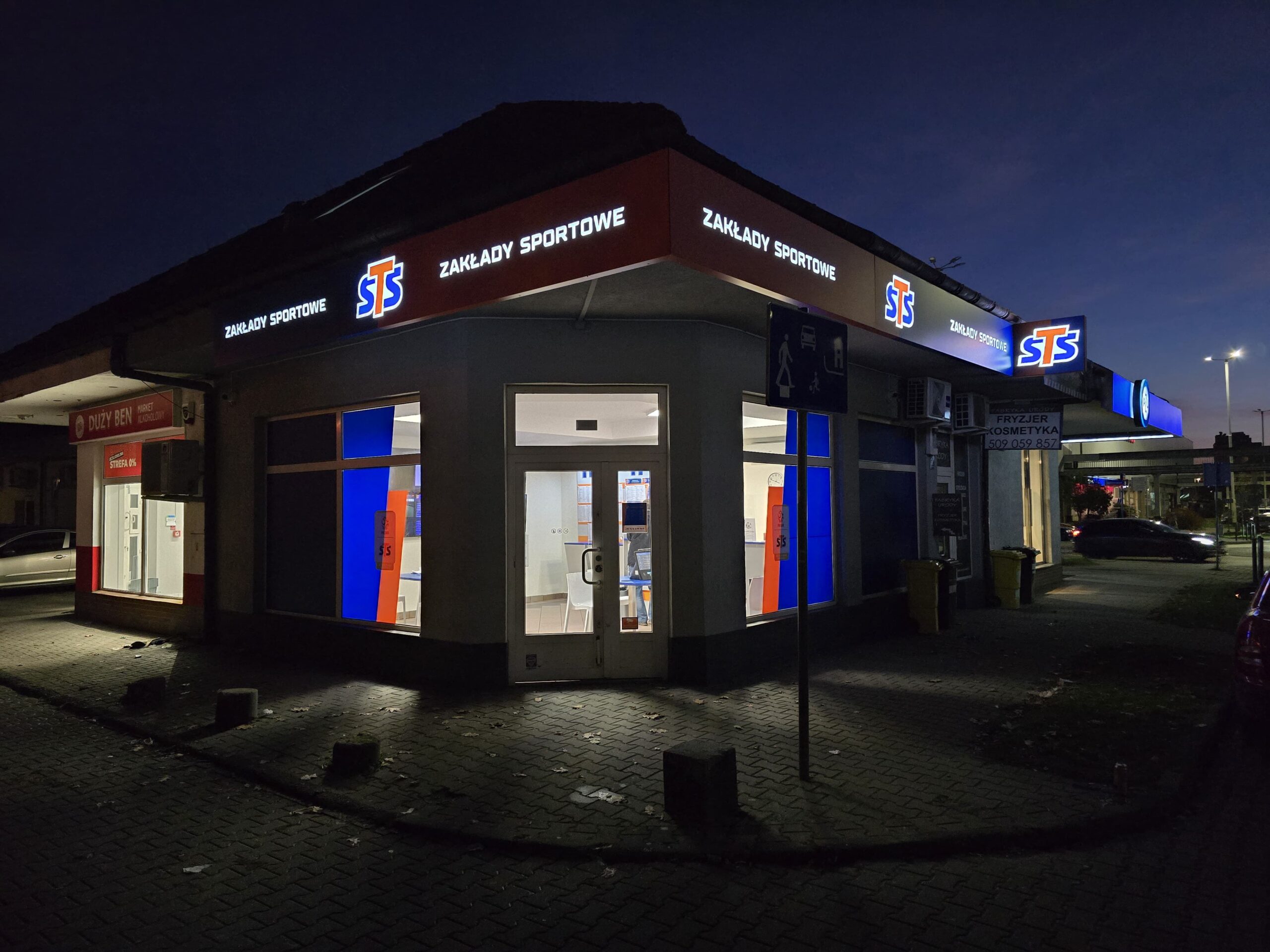 66eaae31-69d1-468a-b7dc-f181a406b383