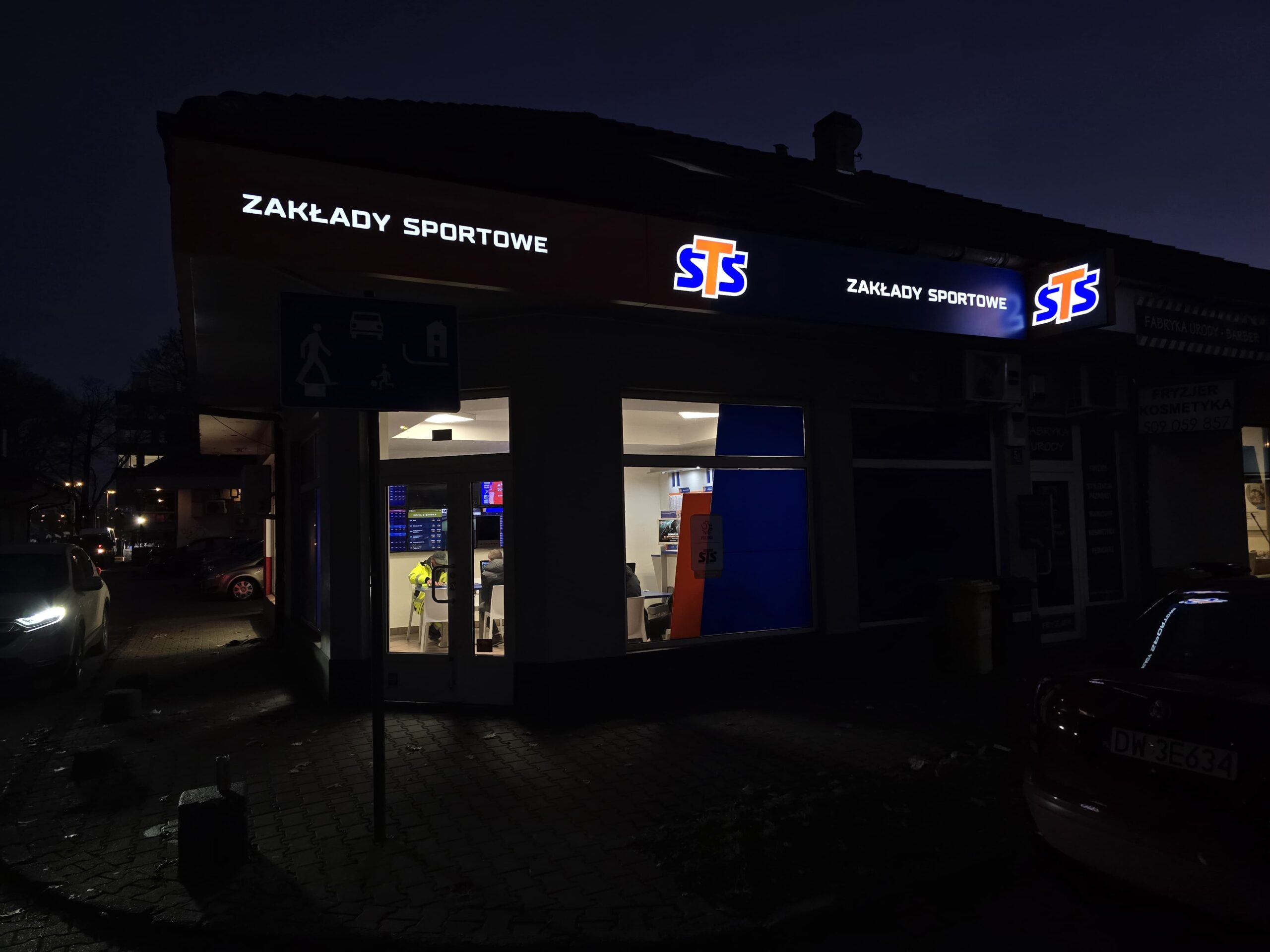 7db7617e-1251-4b5e-8203-40c520a6c75a