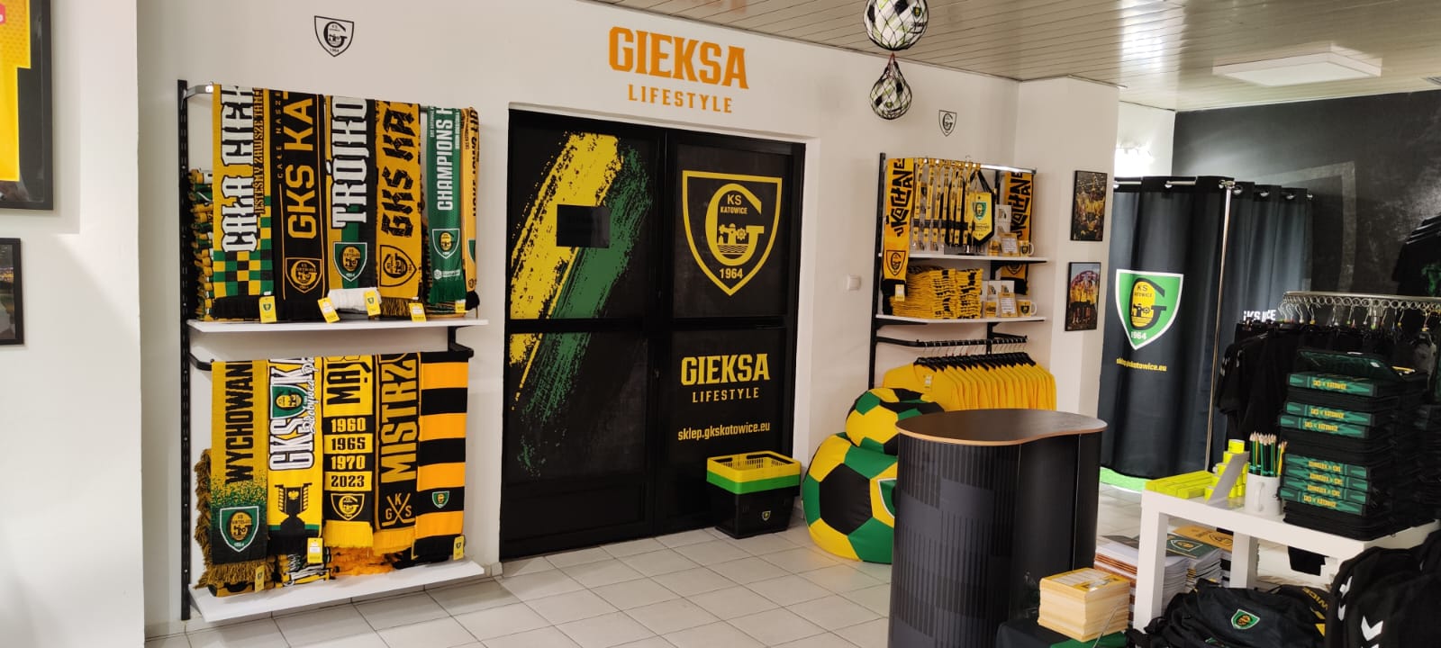 80b14bc8-80bd-4734-b72d-6616bd20ad6a