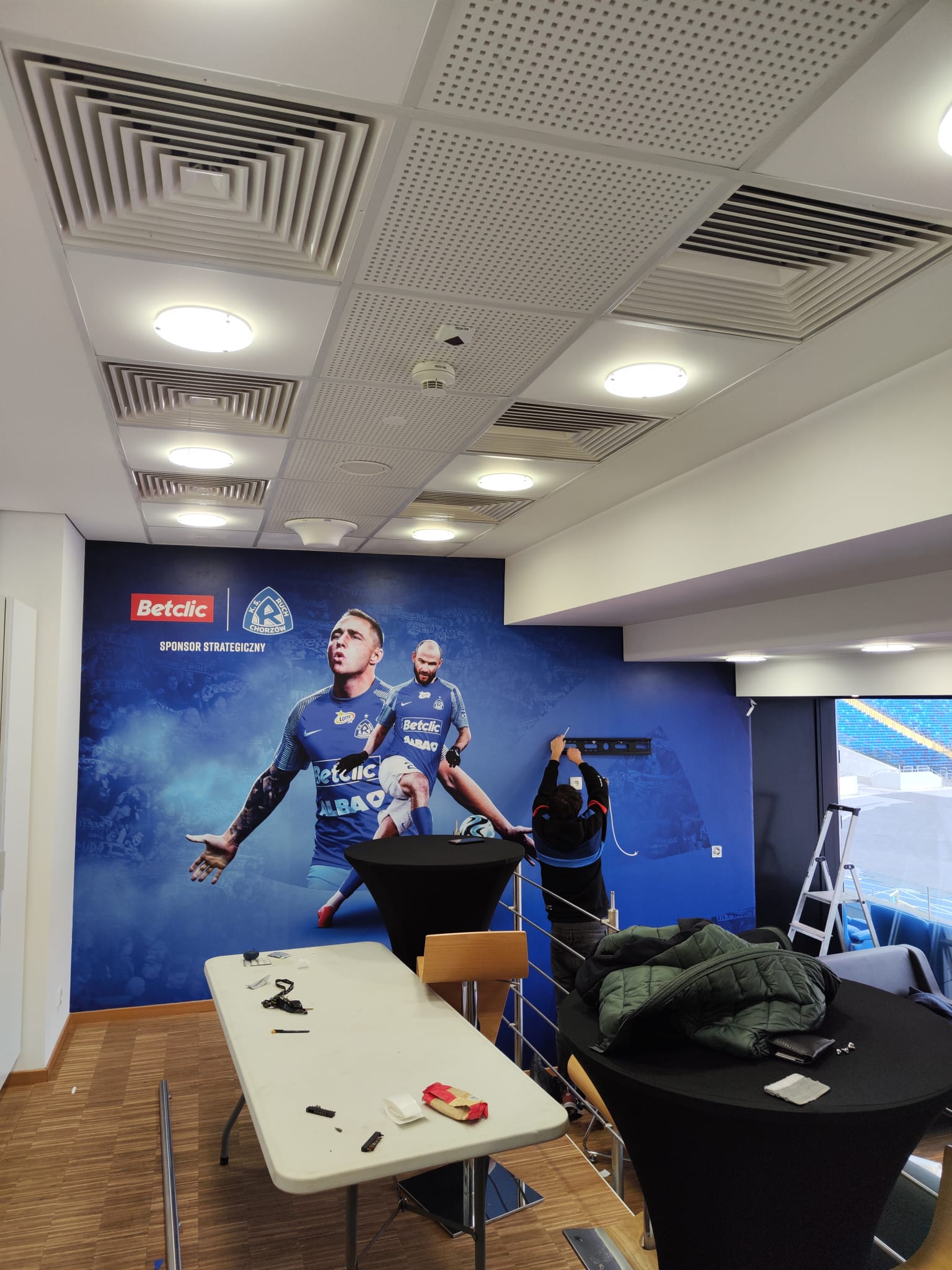 83121c2e-7584-4cb3-8e15-def946e1b665