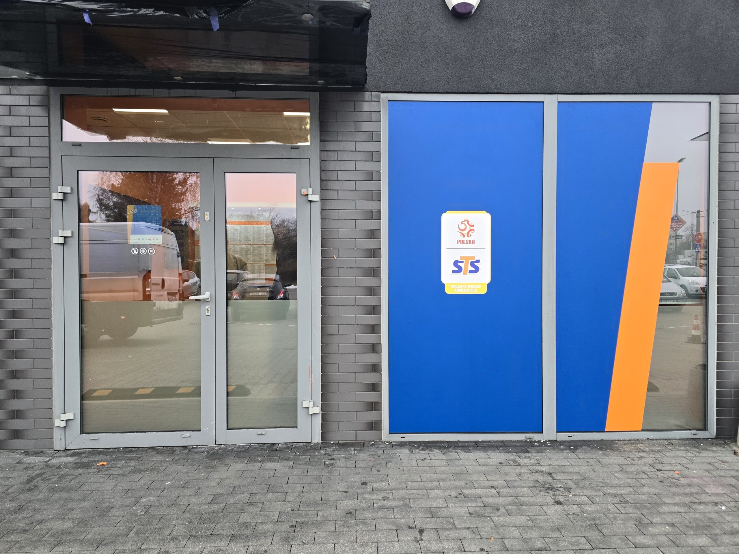 896009b5-bb5b-4ad5-b2cf-1df422e15c77