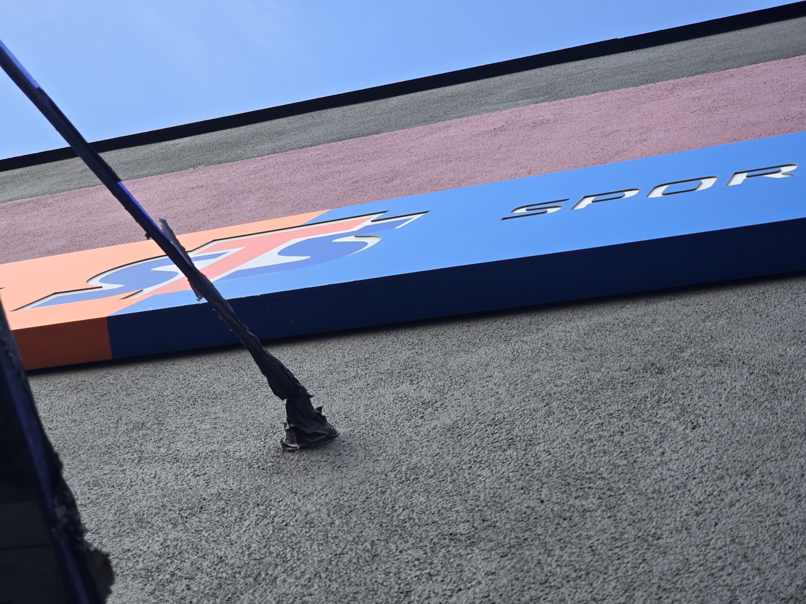 a6049e01-5bee-488d-b554-7a1b7ce3294c