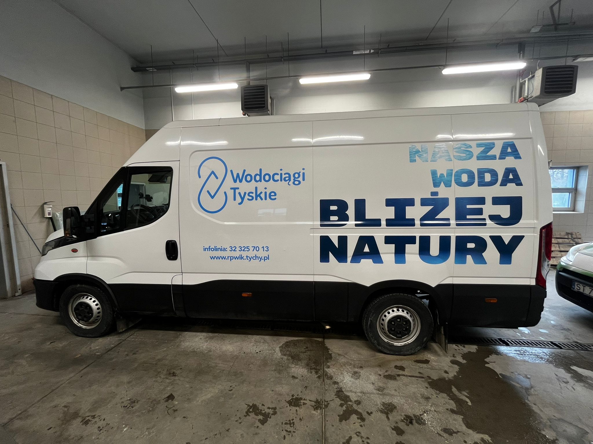 b66e19a1-3b89-4b82-8d56-d308cb539731