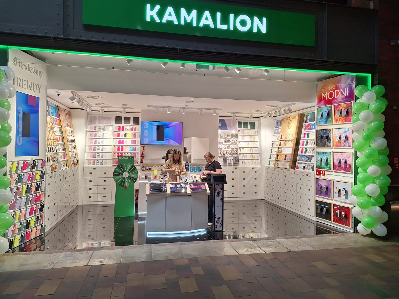 ba81789e-7e72-4944-a53a-ae2965a05588