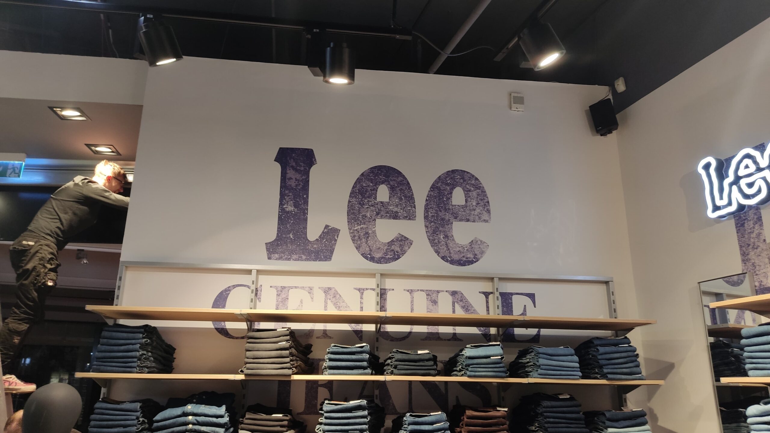 c333934f-ee50-4ca4-88d3-28600be8eb01