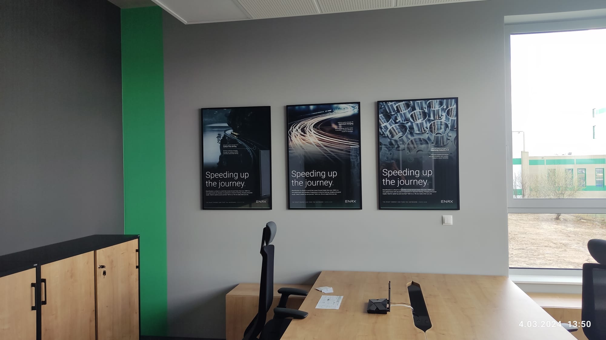 d7355d16-9984-4730-b90f-1e9724733c81