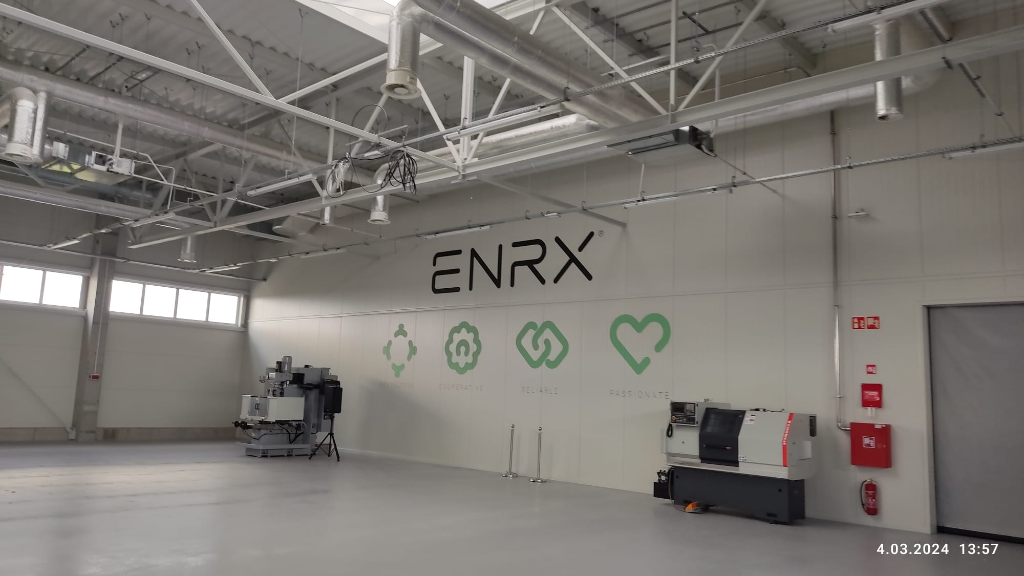 ede55503-7c70-4118-8382-1d80ca5807f4