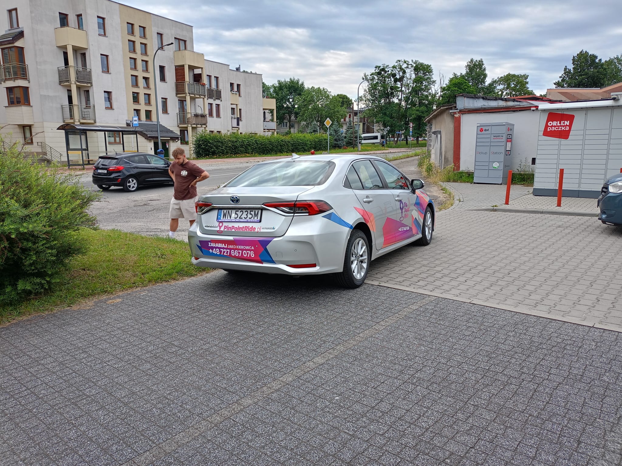 ef204e20-05b7-4d62-8f49-402a6b9c3d2a