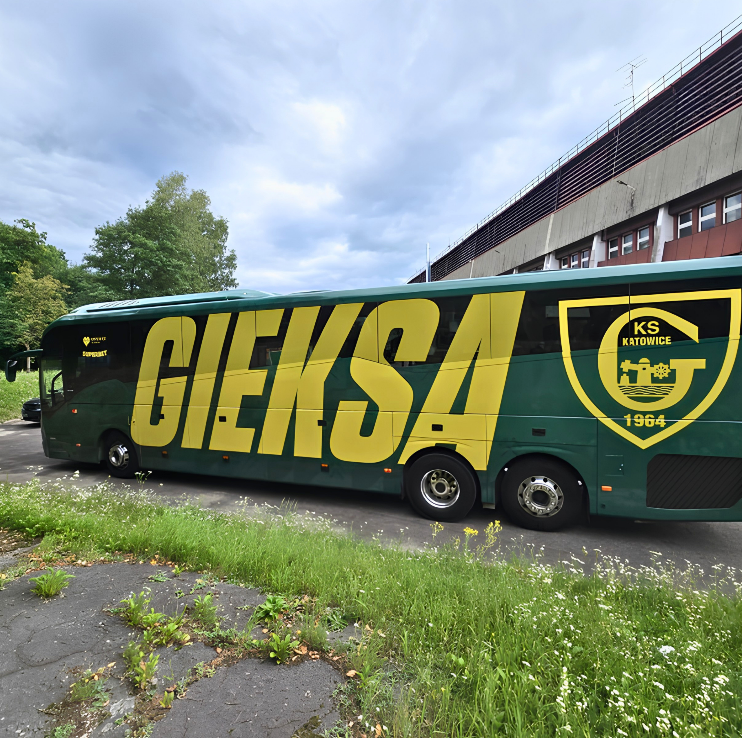oklejanie autobusów